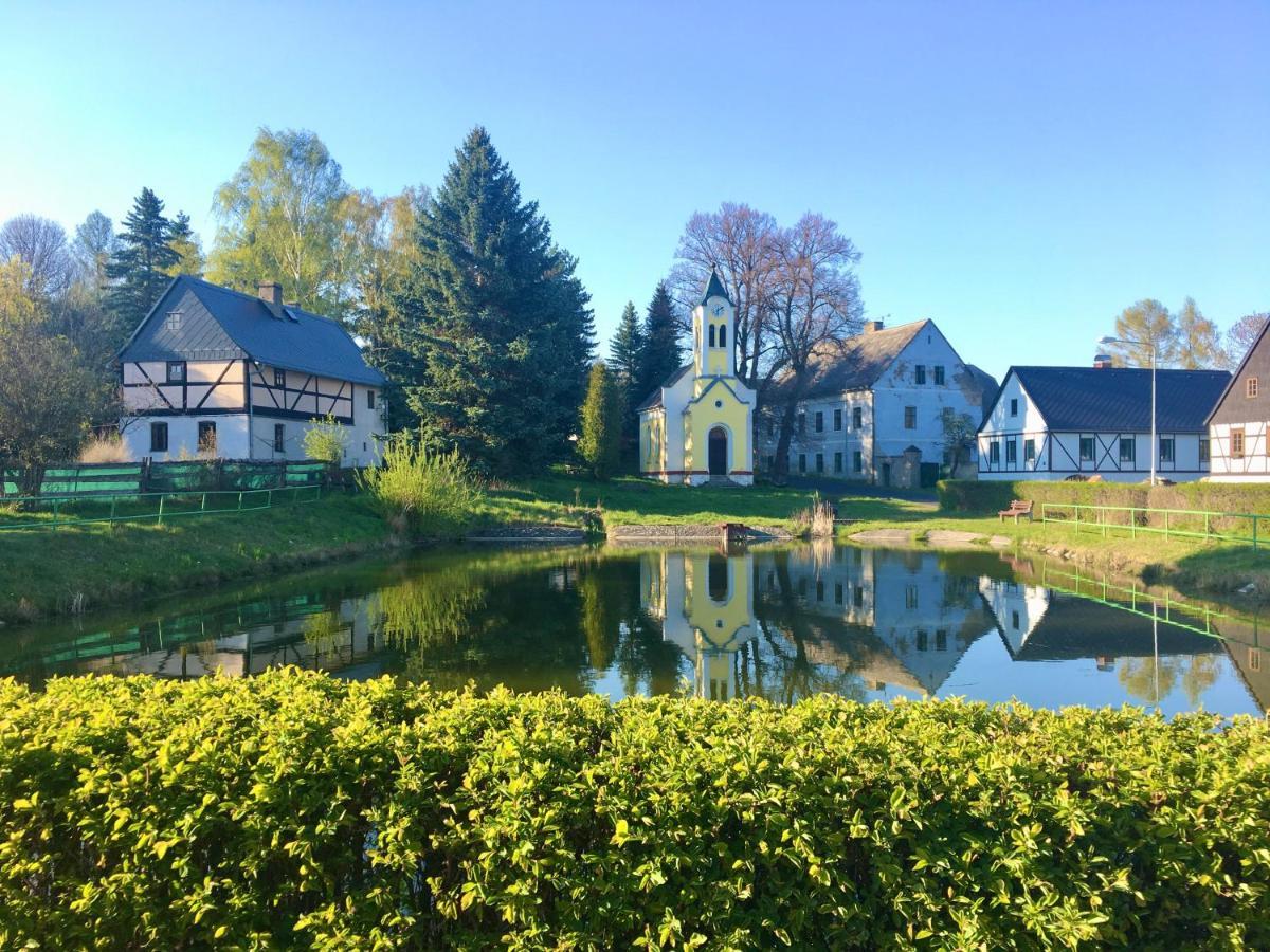 Hajovna Svahova Lägenhet Bolebor Exteriör bild
