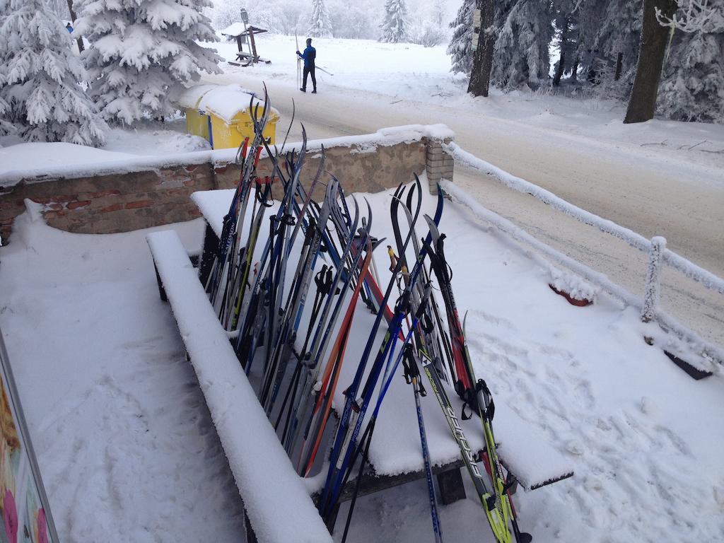 Hajovna Svahova Lägenhet Bolebor Exteriör bild